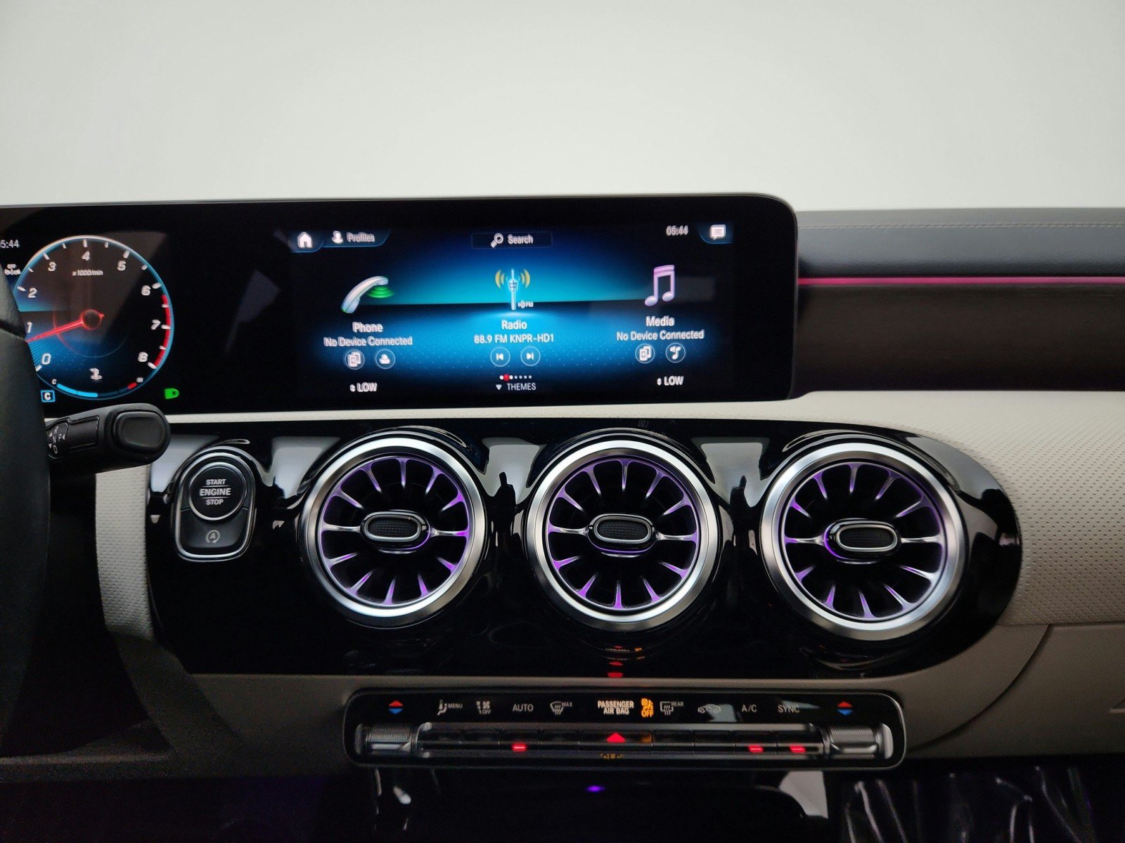 Certified 2023 Mercedes-Benz CLA 250 w/ Premium Package image 20