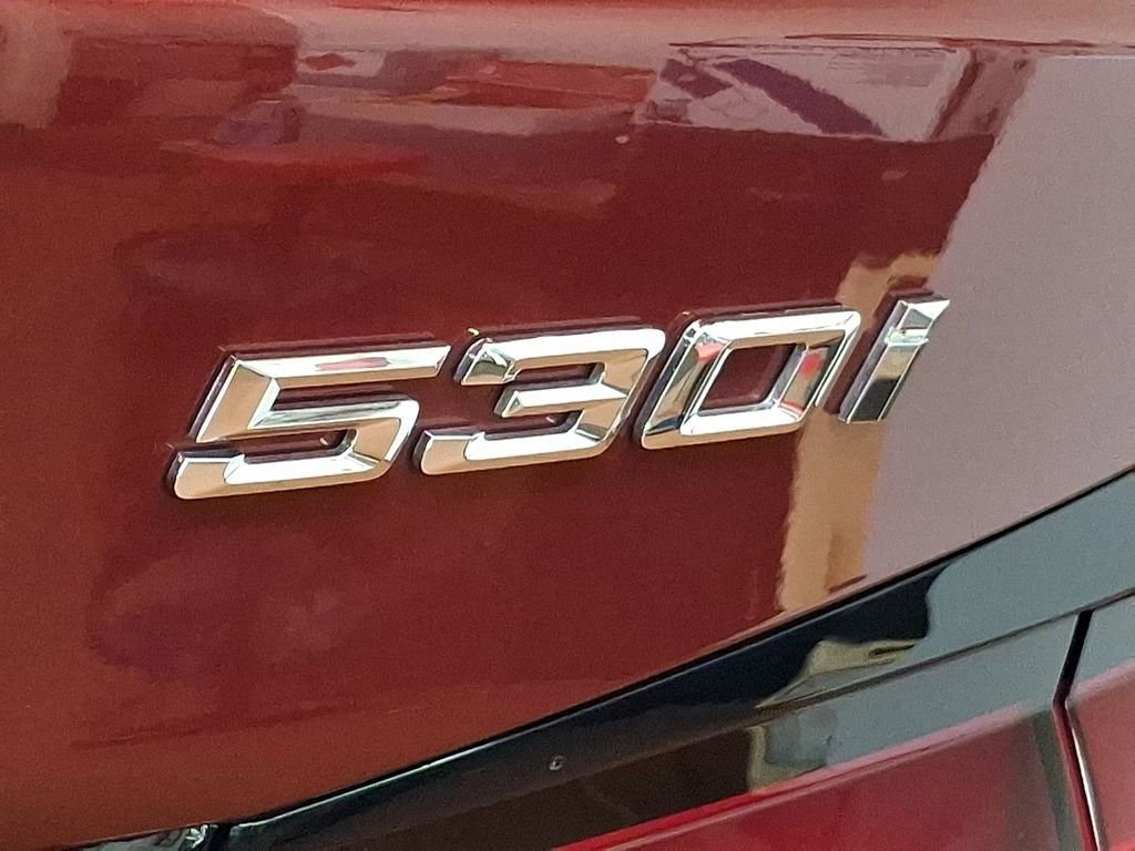 Certified 2023 BMW 530i xDrive w/ Premium Package AWD/4WD image 29