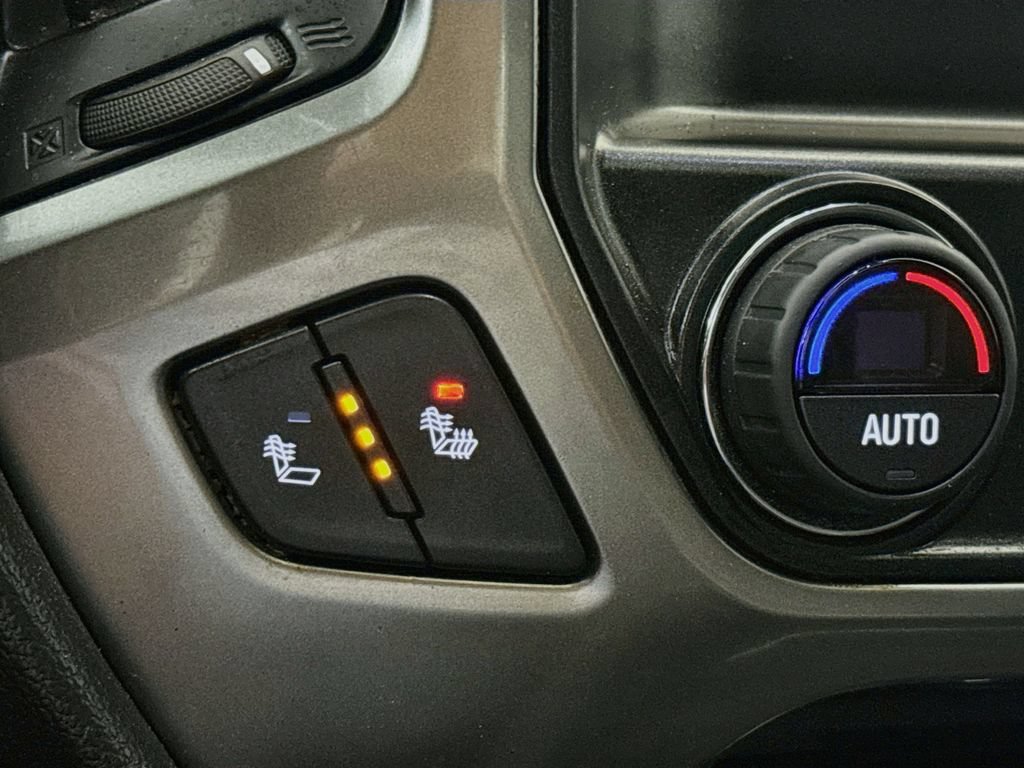 Used 2019 Chevrolet Silverado 3500 LTZ AWD/4WD image 18