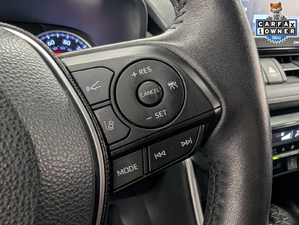 Used 2021 Toyota RAV4 XLE w/ XLE Grade Weather Package AWD/4WD image 18