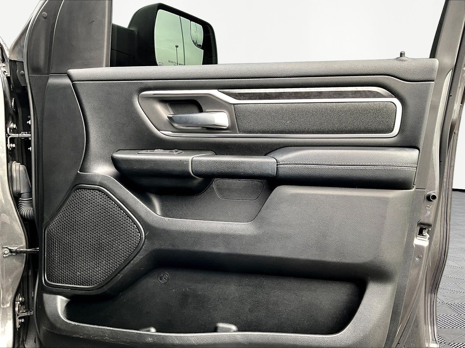 Used 2020 RAM 1500 Big Horn AWD/4WD image 29