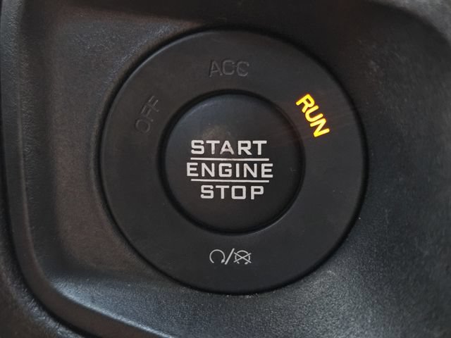 Used 2024 Jeep Wrangler Unlimited Sport AWD/4WD image 26
