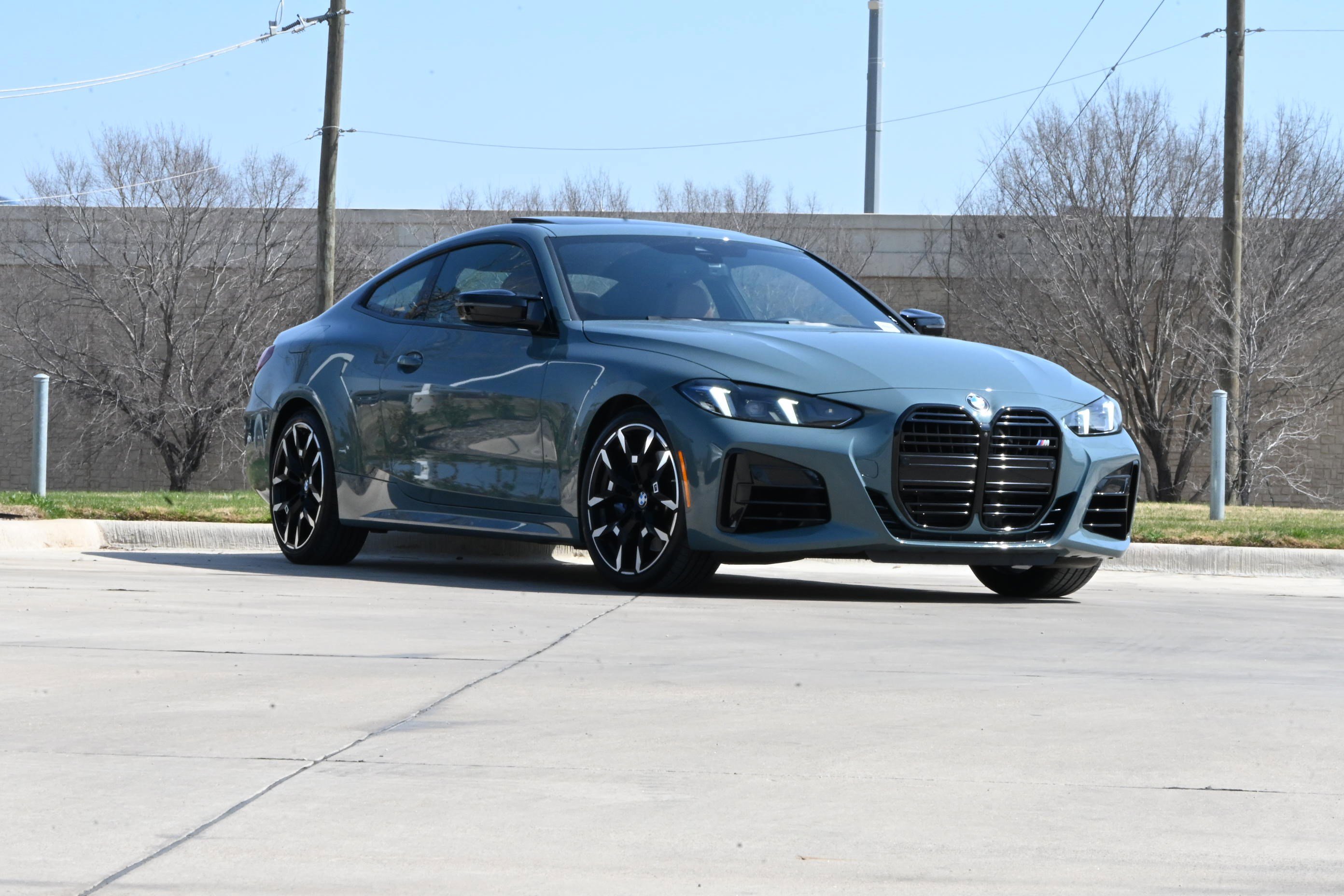 Certified 2025 BMW M440i Coupe image 2