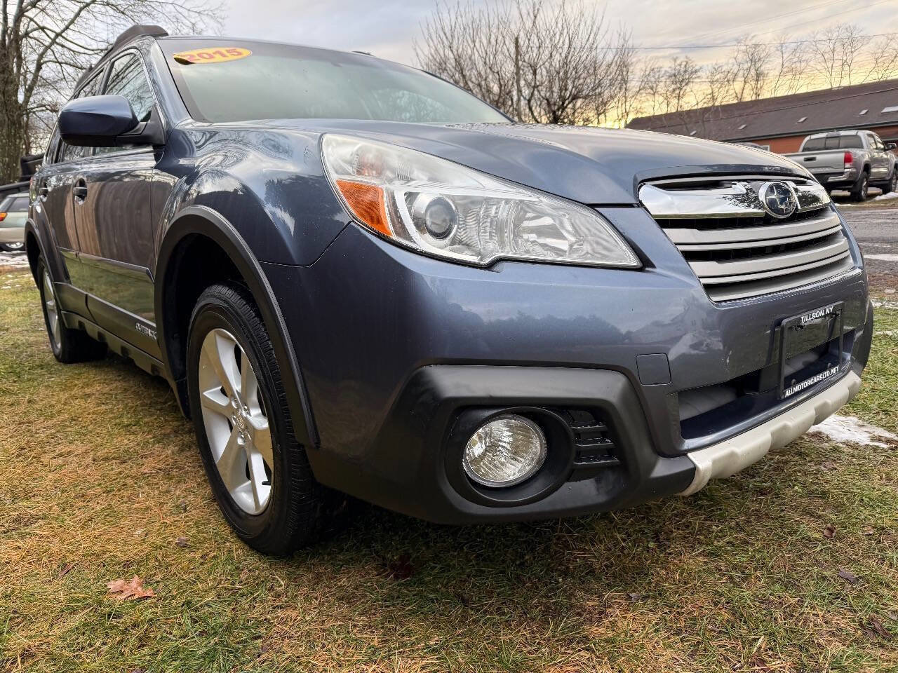 Used 2014 Subaru Outback 2.5i Limited w/ Moonroof Package image 4