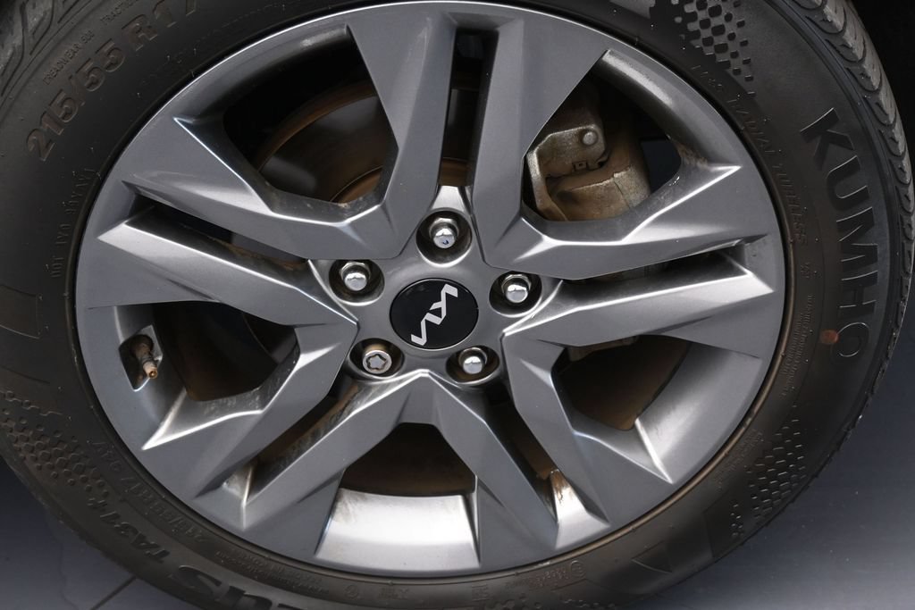 Used 2023 Kia Seltos S FWD image 40