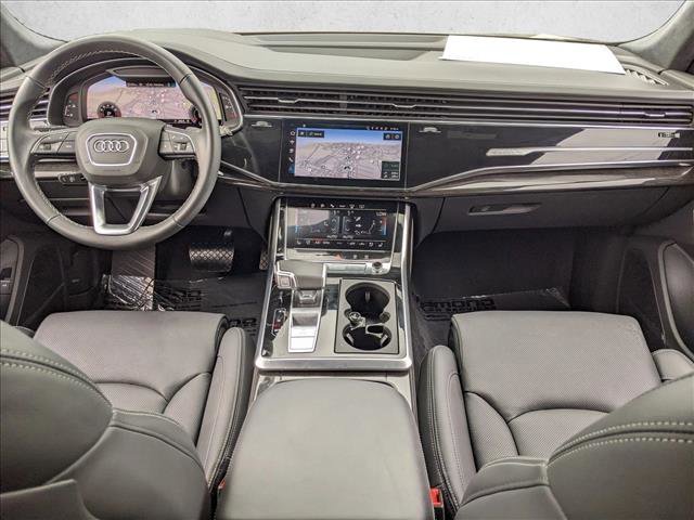 Certified 2025 Audi Q8 Prestige image 18