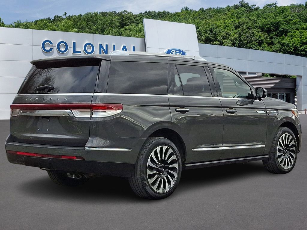 Used 2023 Lincoln Navigator Black Label image 6