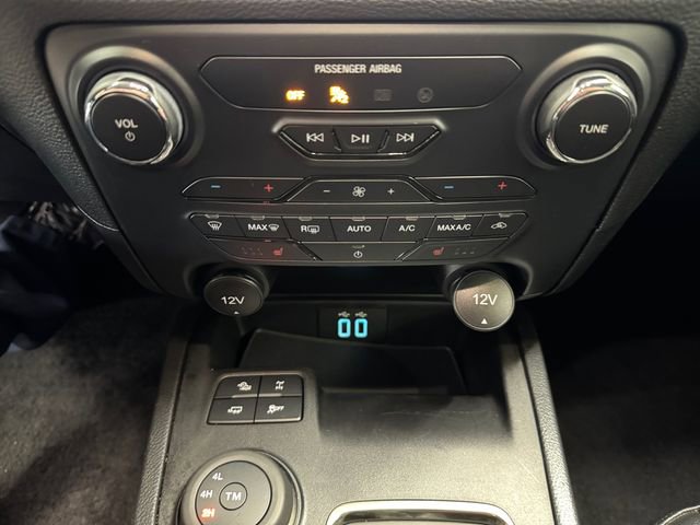 Used 2023 Ford Ranger Lariat w/ FX4 Off-Road Package image 8