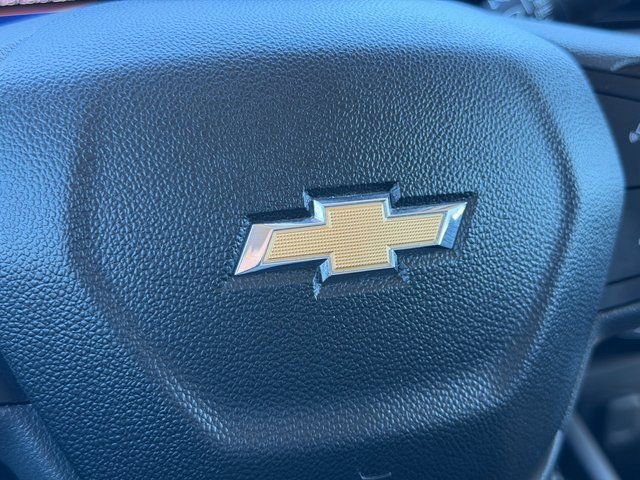 Used 2025 Chevrolet TrailBlazer LT AWD/4WD image 29