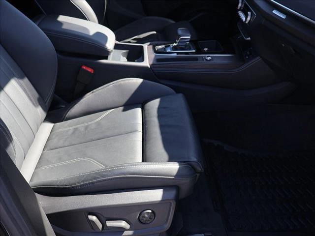 Used 2023 Audi Q5 2.0T Premium Plus AWD/4WD image 28