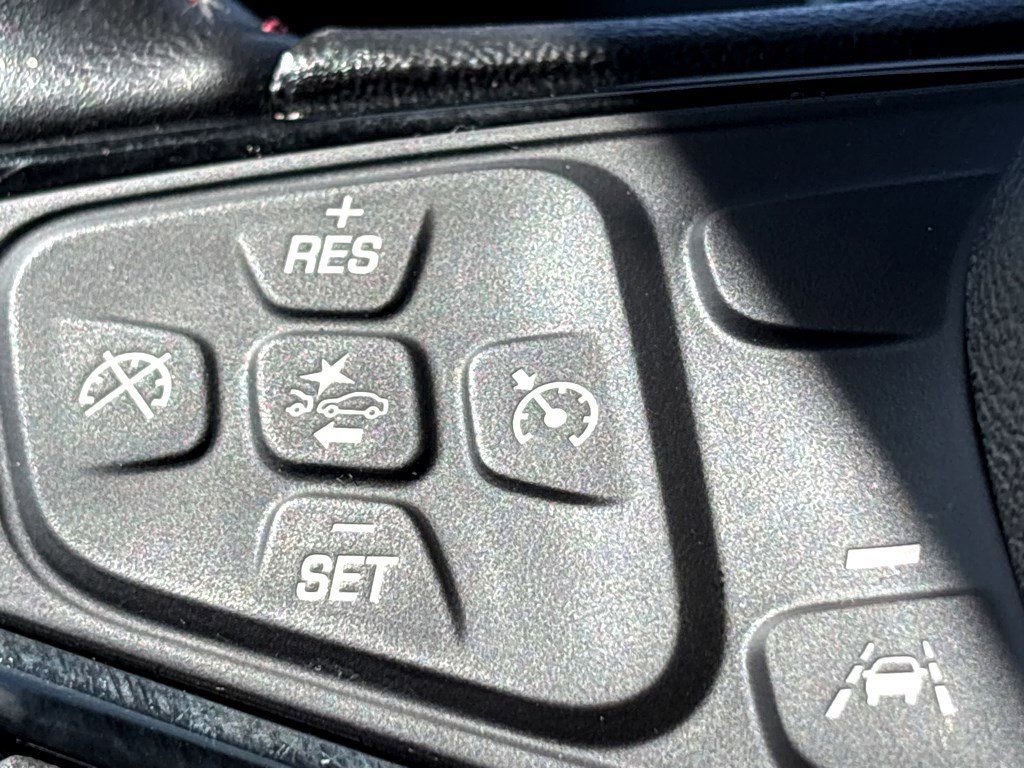 Certified 2022 Chevrolet Equinox RS FWD image 15