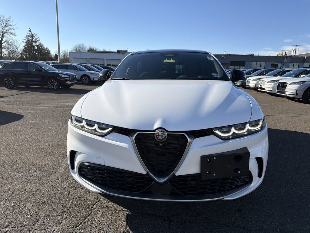 Used 2024 Alfa Romeo Tonale Ti w/ Active Assist Package image 8