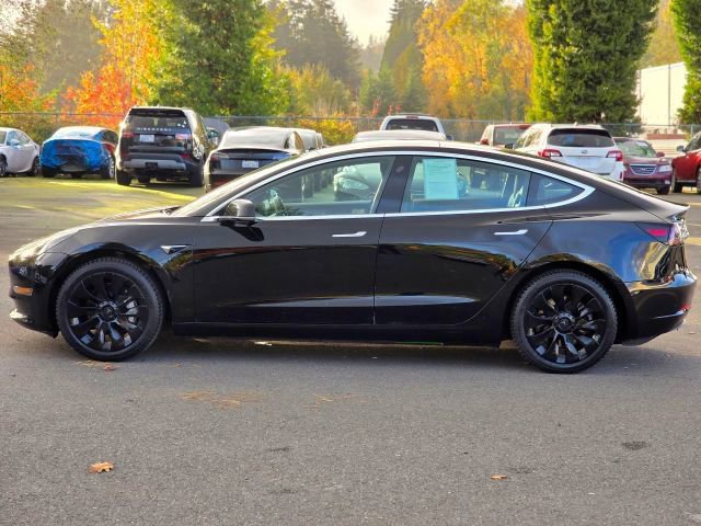 Used 2019 Tesla Model 3 Standard Range Plus image 5