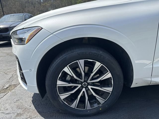 Used 2024 Volvo XC60 B5 Plus w/ Protection Package Premier image 22