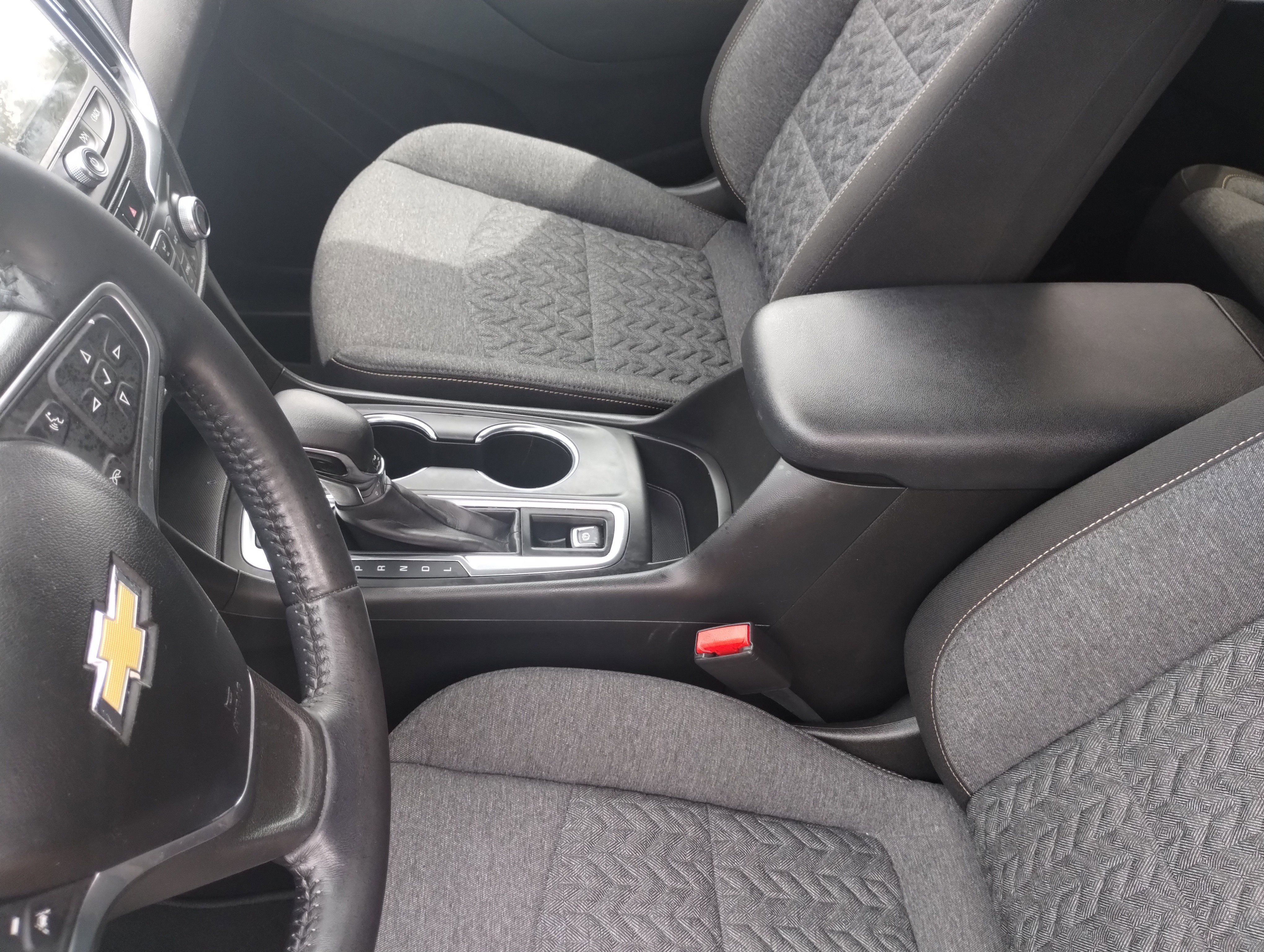 Used 2022 Chevrolet Equinox LT image 13