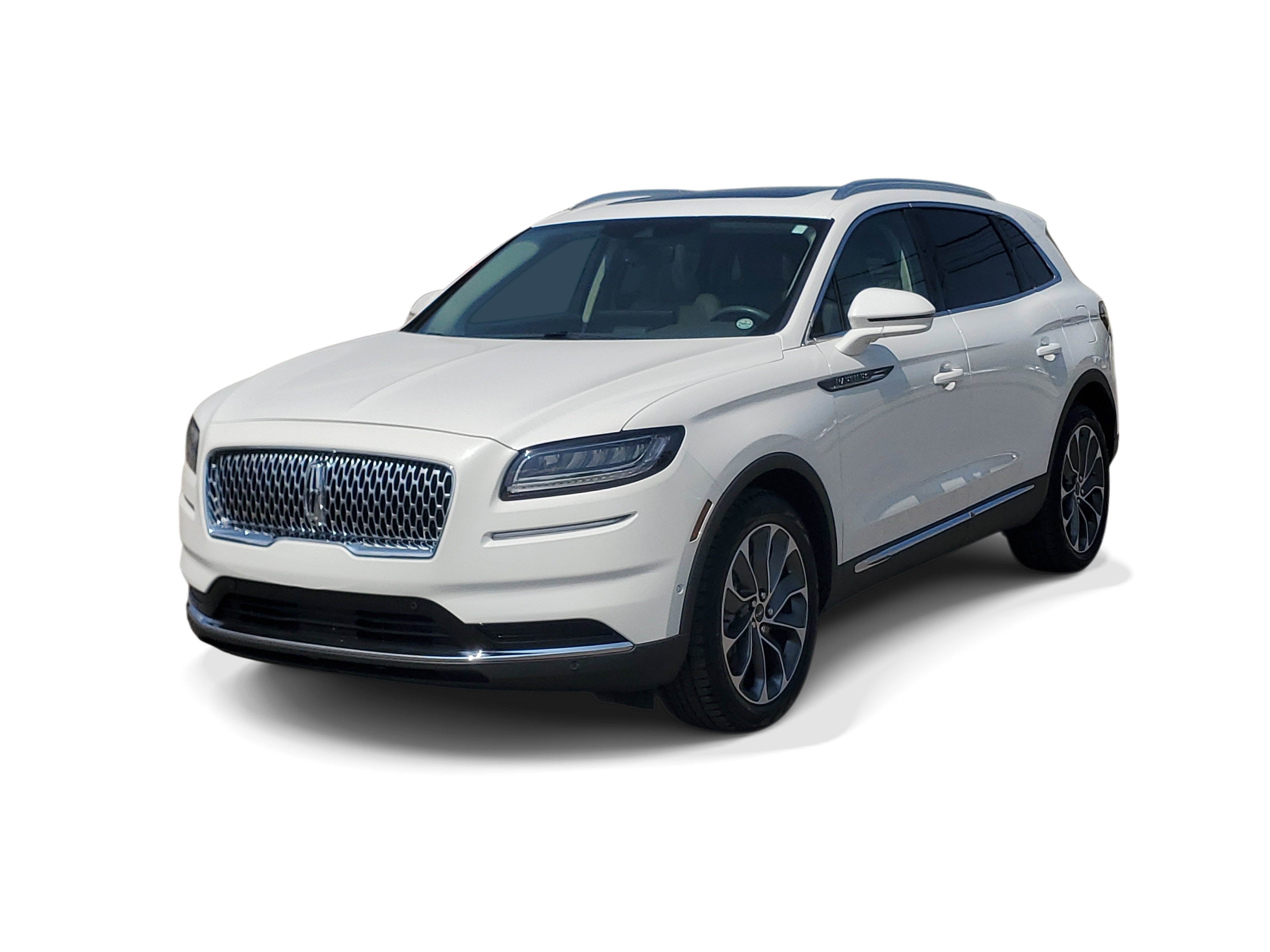 Certified 2023 Lincoln Nautilus Reserve w/ Equipment Group 201A AWD/4WD image 3