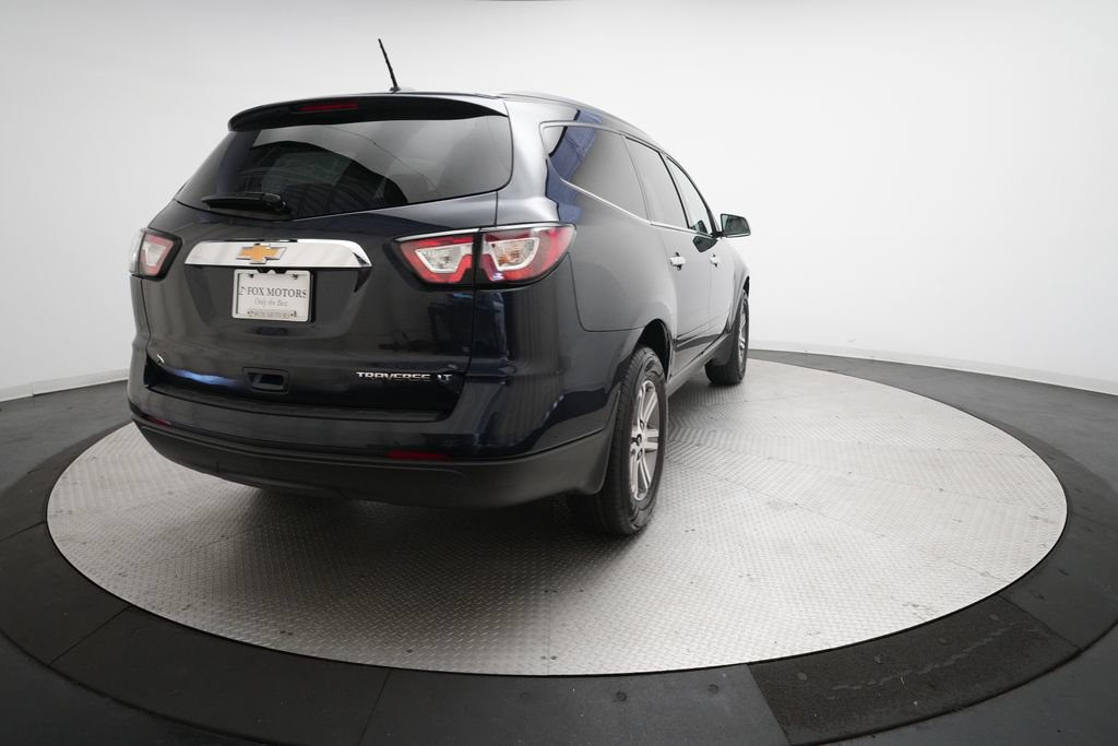 Used 2016 Chevrolet Traverse LT FWD image 13