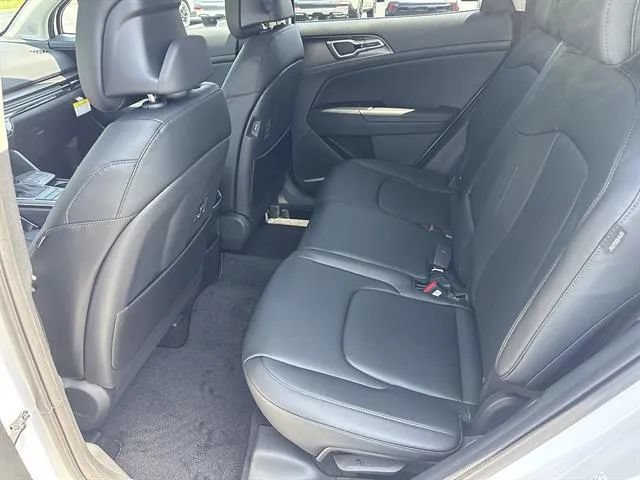 New 2026 Kia Sportage EX AWD/4WD image 14