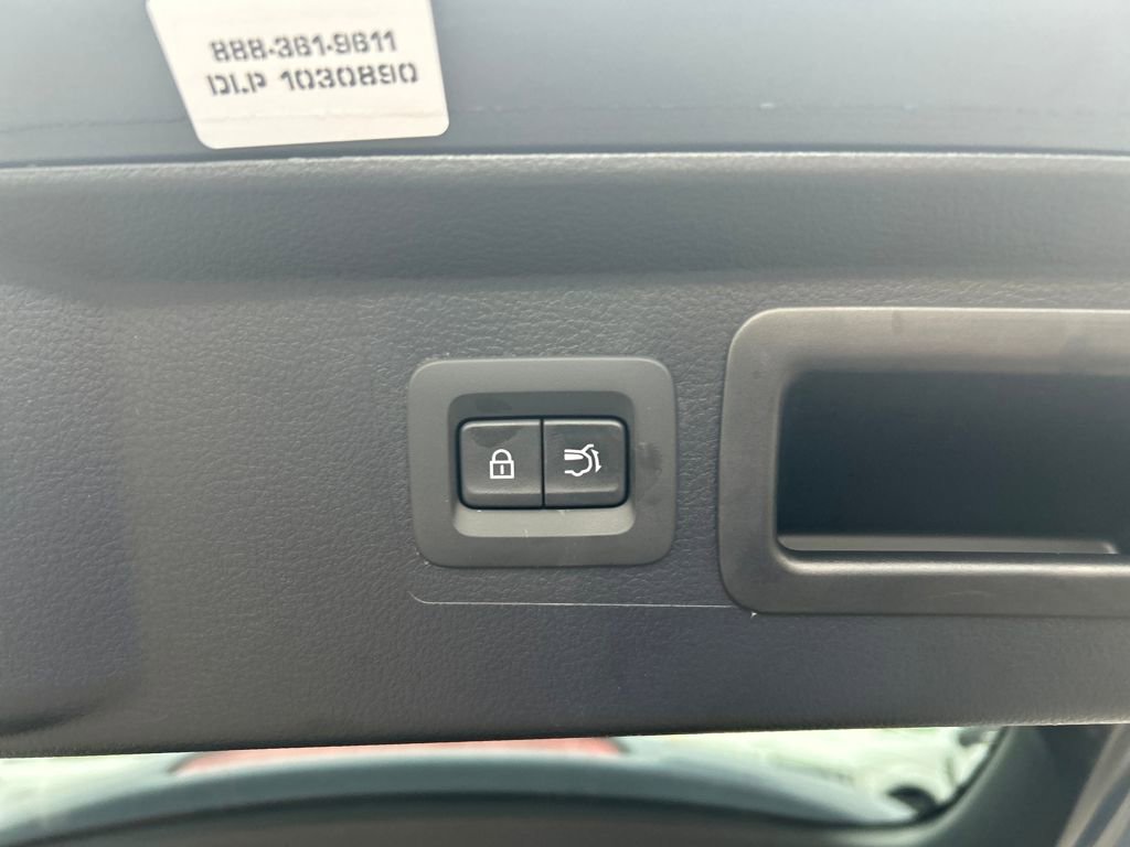 Used 2025 MAZDA CX-50 Meridian Edition image 33