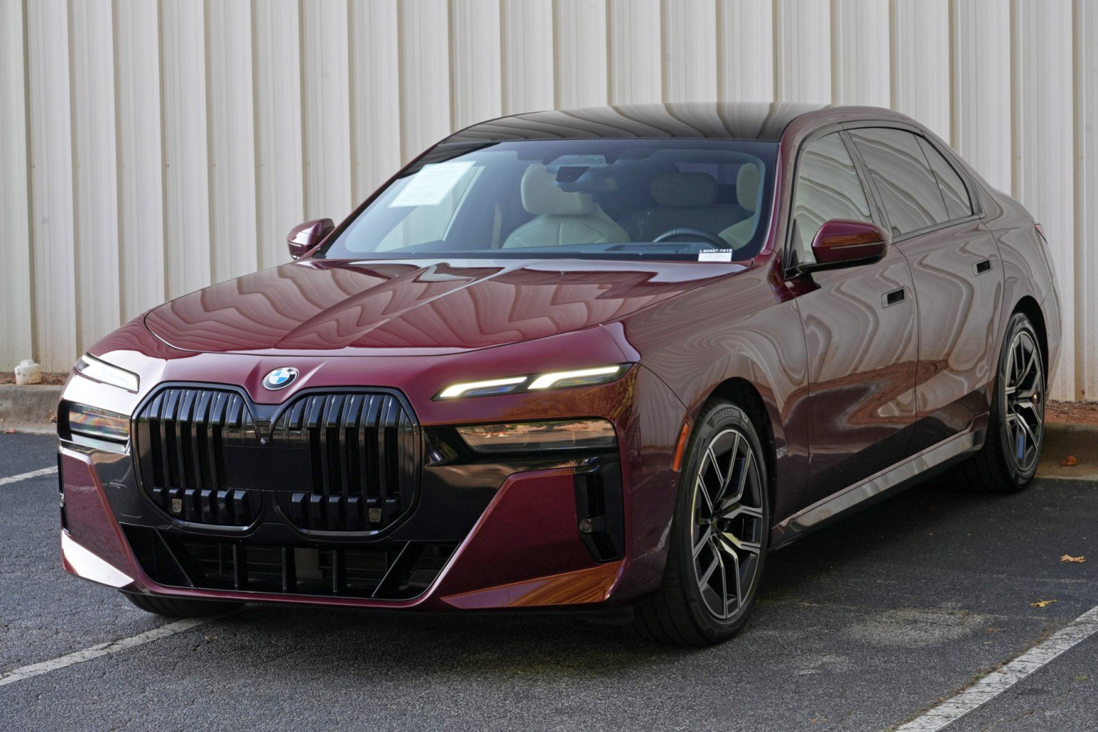 Used 2023 BMW 760i xDrive AWD/4WD image 56
