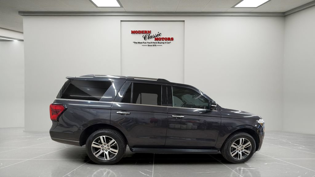 Used 2024 Ford Expedition Limited AWD/4WD image 8