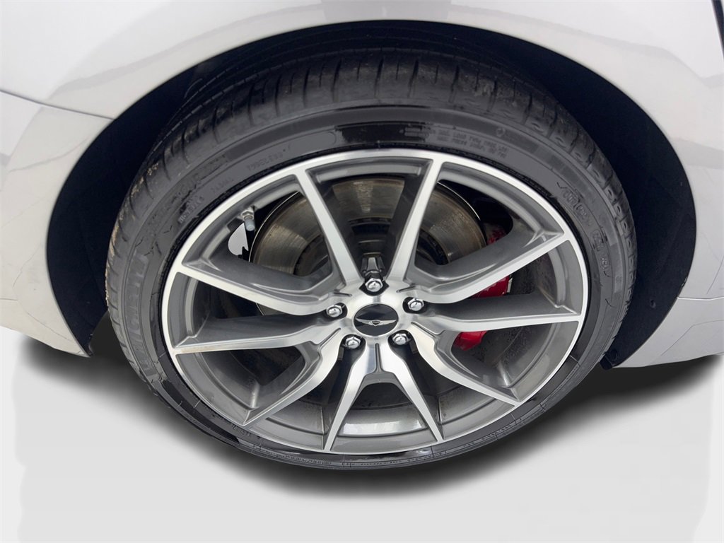 Used 2025 Genesis G70 2.5T image 83