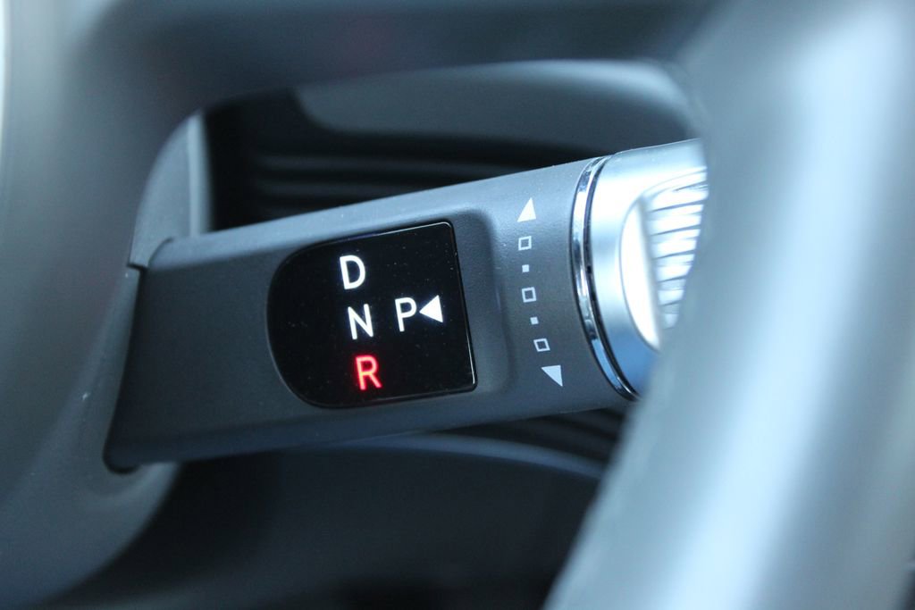 Used 2023 Hyundai Ioniq 5 SE image 28