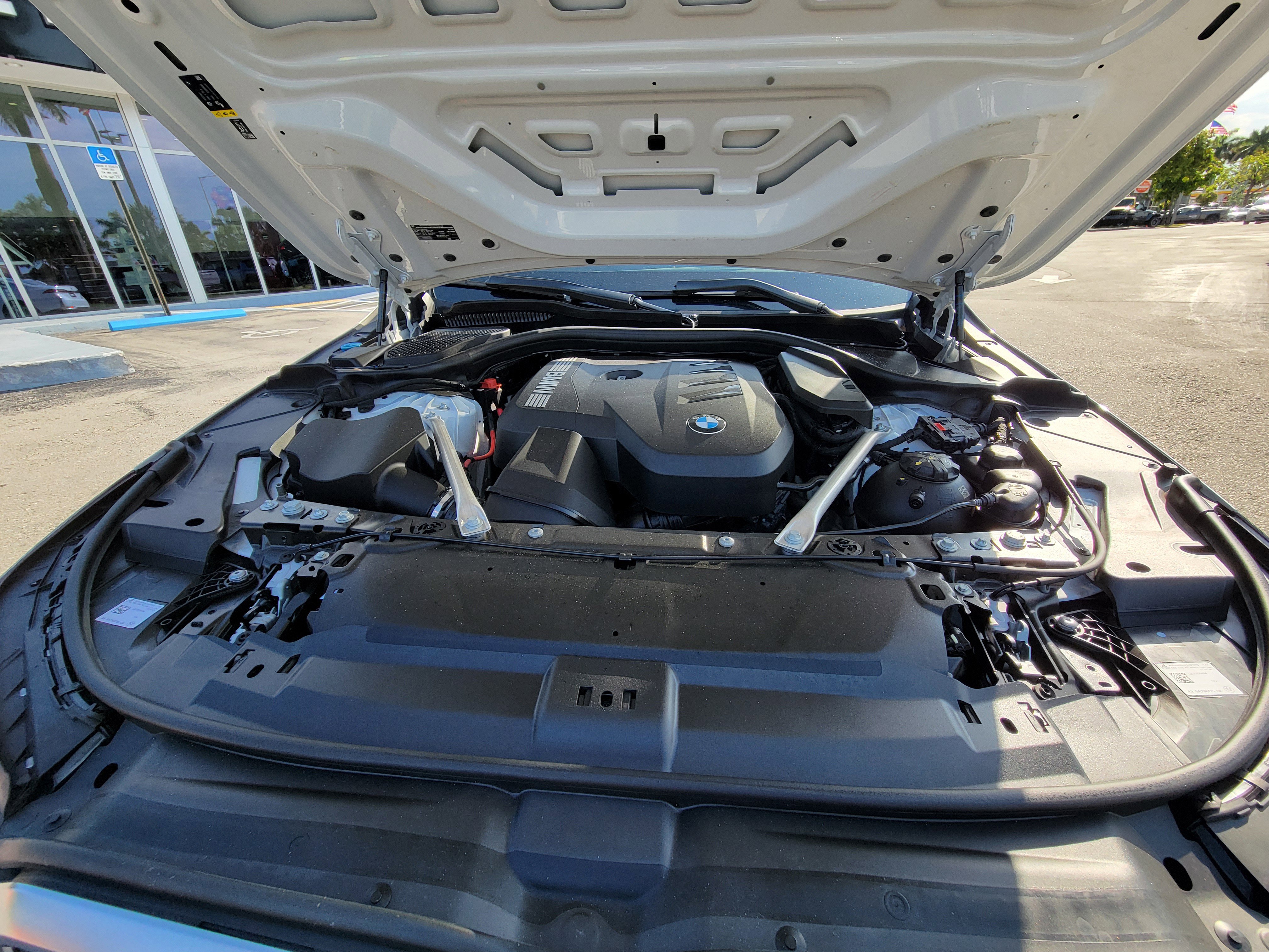 Used 2024 BMW 530i xDrive w/ Premium Package image 31