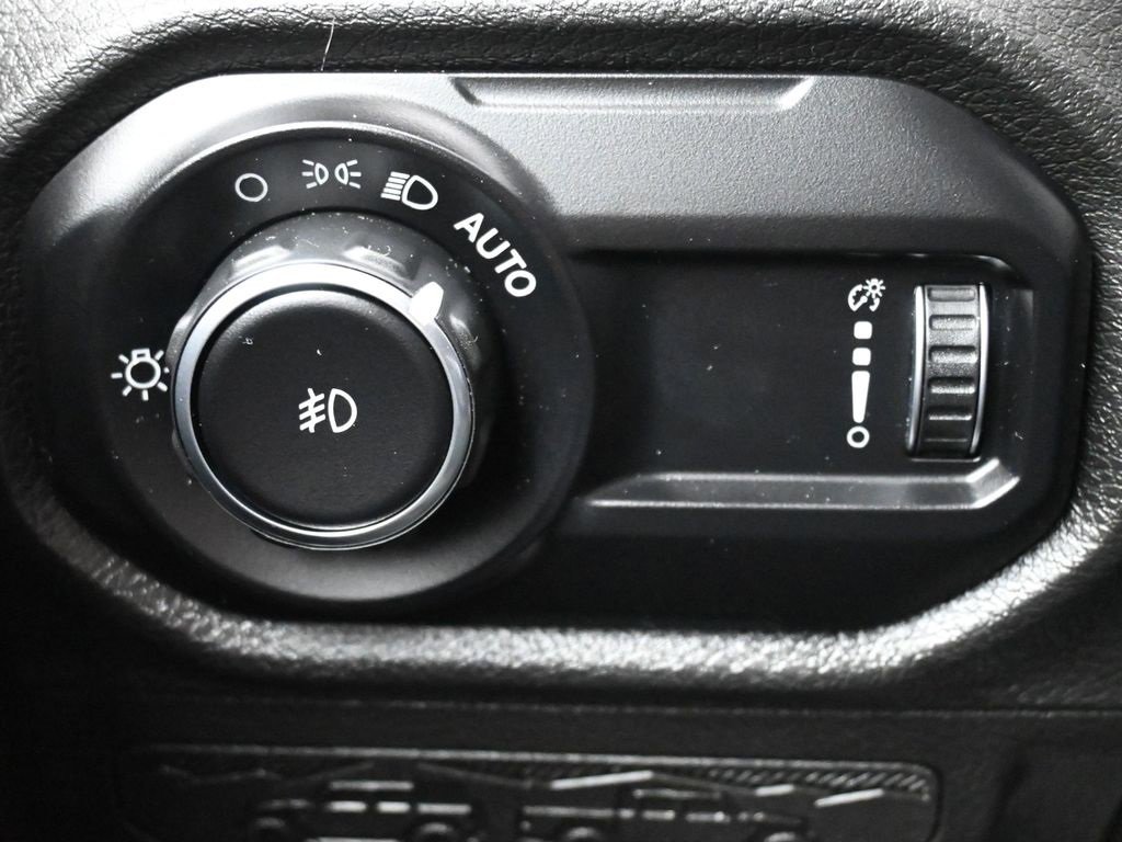 Certified 2024 Jeep Wrangler Sport S image 24