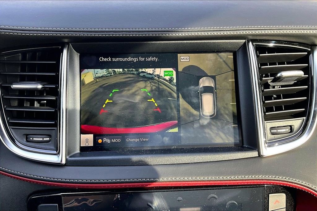 Used 2025 INFINITI QX50 Sport image 21