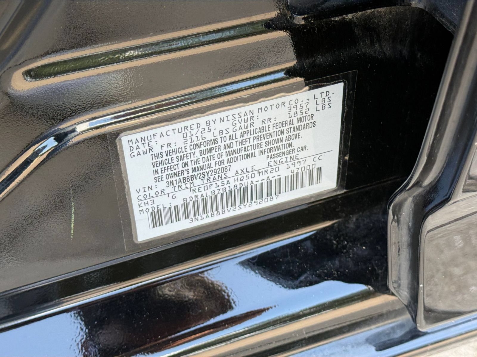 Used 2025 Nissan Sentra S FWD image 29