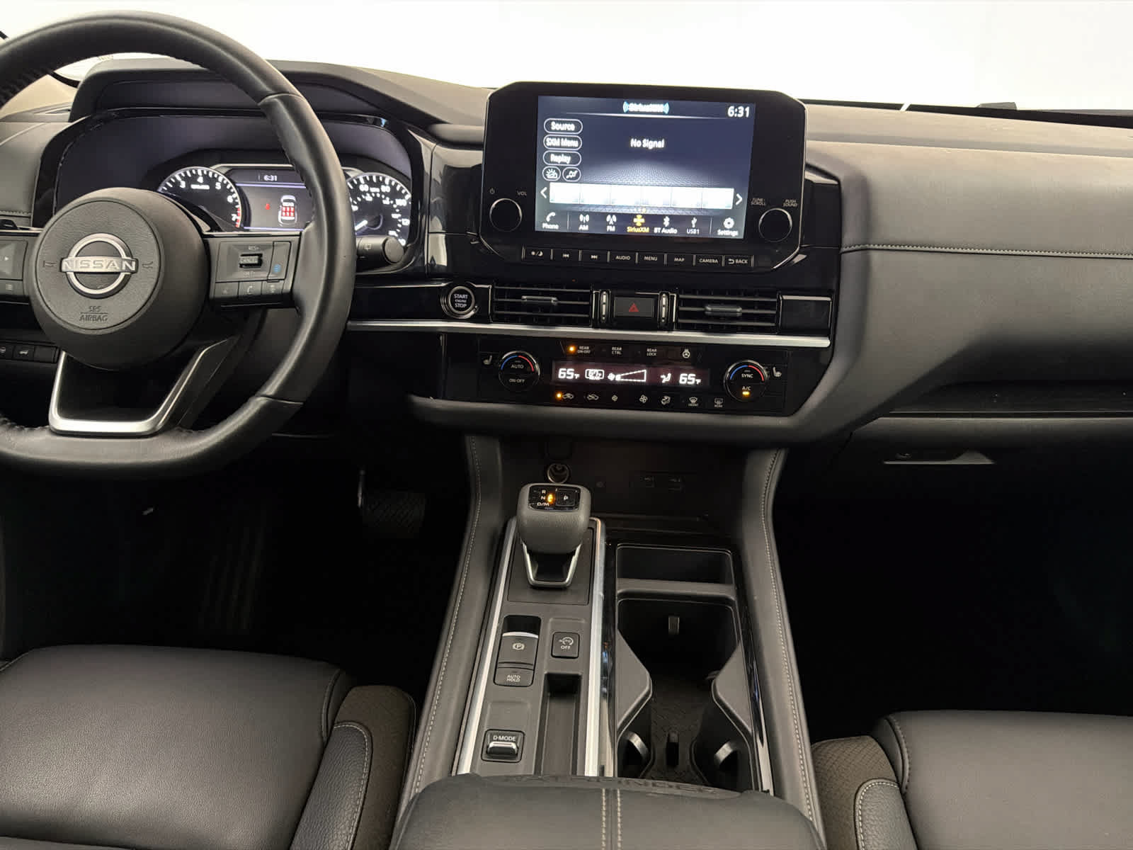 Certified 2024 Nissan Pathfinder SL FWD image 20