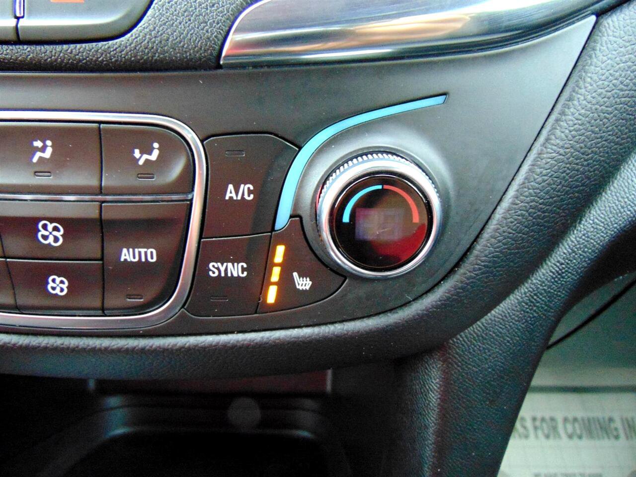 Used 2024 Chevrolet Equinox LT image 31