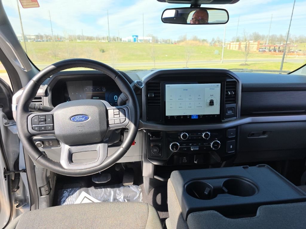 Used 2025 Ford F150 XLT w/ Equipment Group 301A Standard image 10