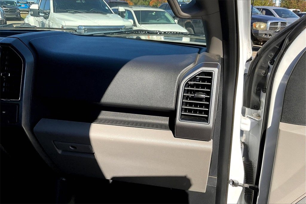 Used 2020 Ford F150 XLT w/ Trailer Tow Package image 16