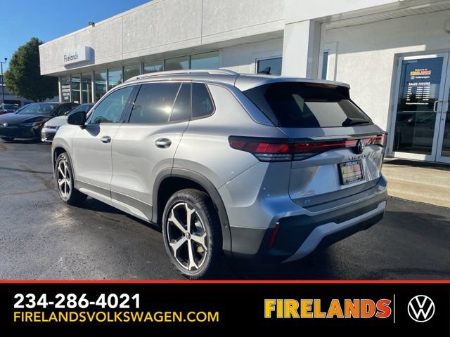 New 2025 Volkswagen Tiguan SE image 11