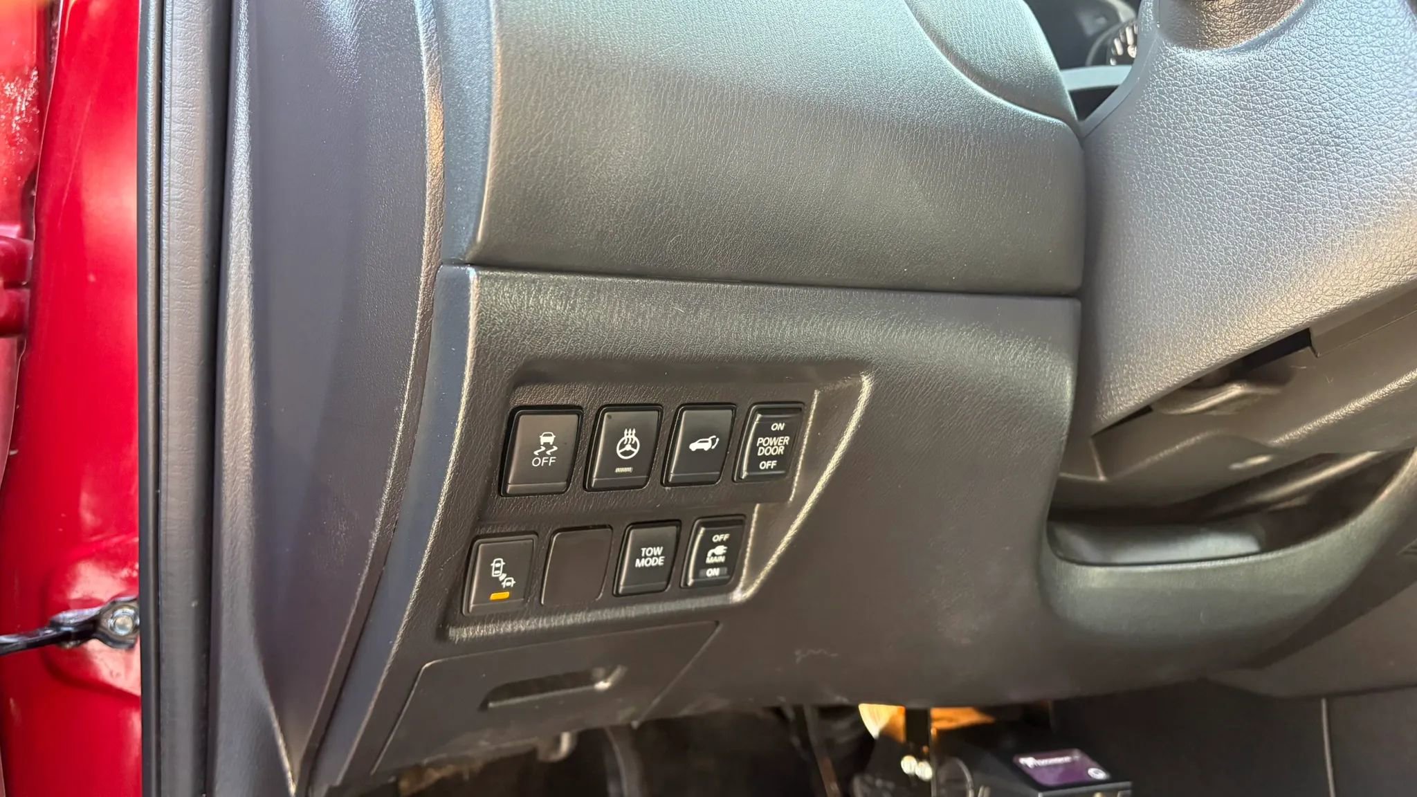 Used 2017 Nissan Pathfinder SL w/ Trailer Tow Package image 16