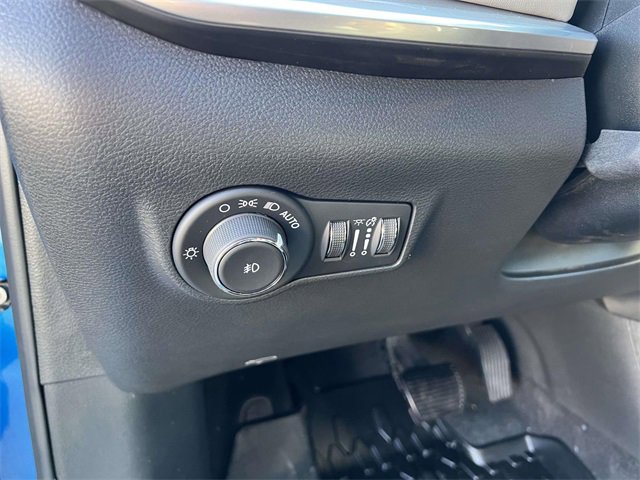 New 2026 Jeep Compass Limited image 12