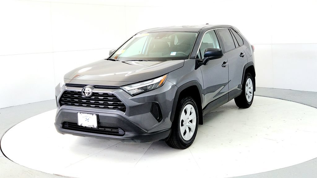 Certified 2024 Toyota RAV4 LE AWD/4WD image 2