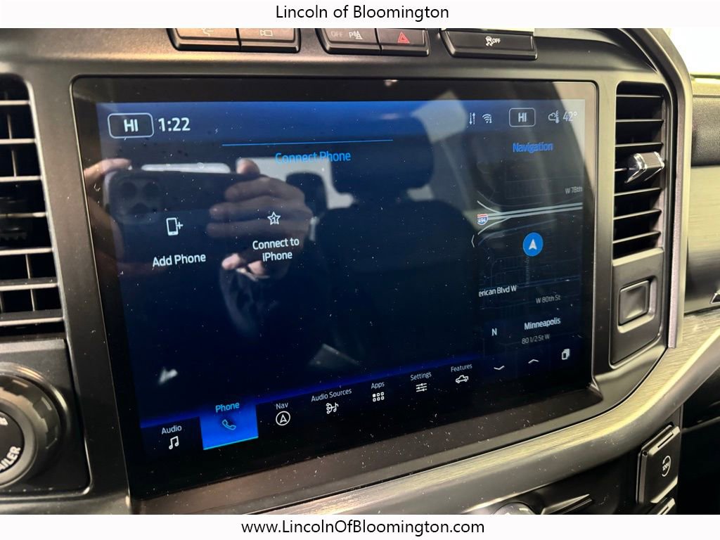 Used 2022 Ford F150 Lariat w/ Equipment Group 502A High image 44