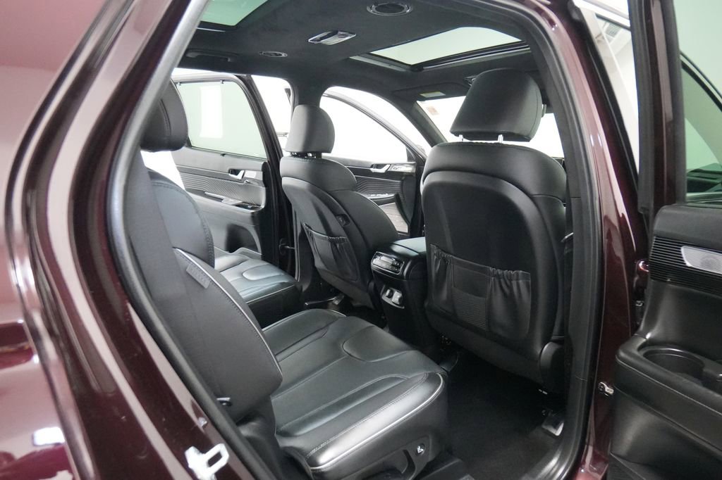Used 2024 Hyundai Palisade Calligraphy image 31