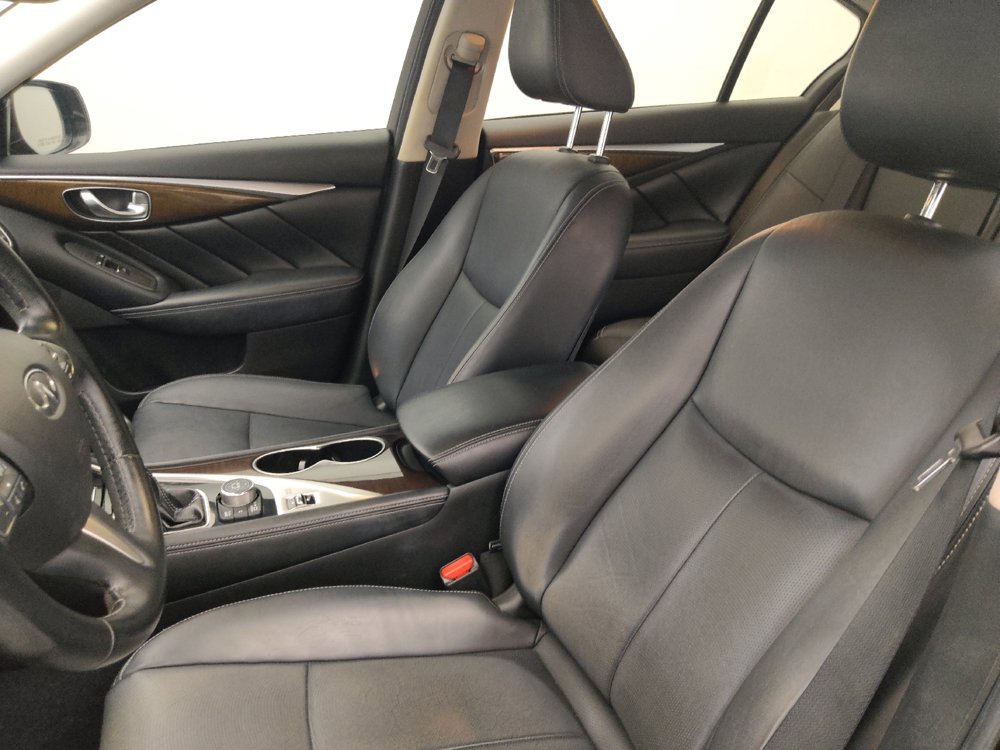Used 2015 INFINITI Q50 Premium w/ Deluxe Touring Package RWD image 17
