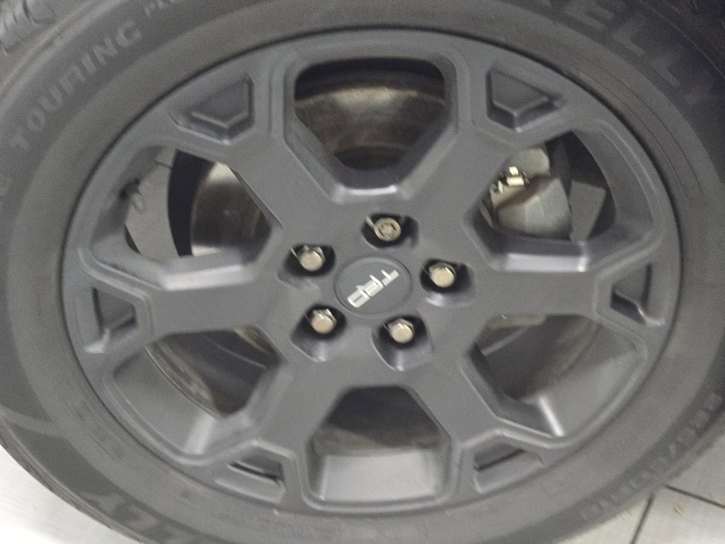 Used 2020 Toyota RAV4 TRD Off-Road image 8