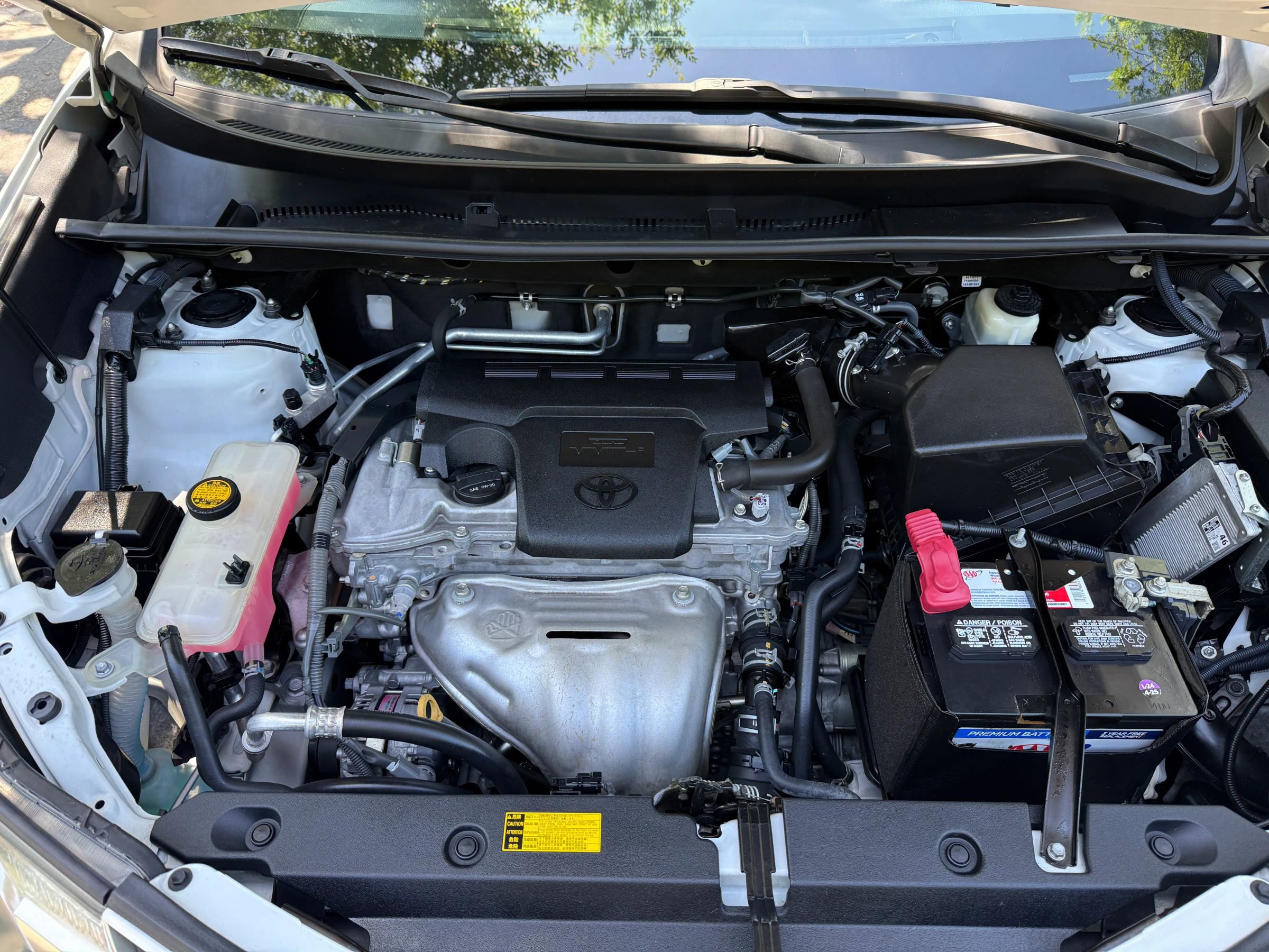 Used 2015 Toyota RAV4 LE image 20