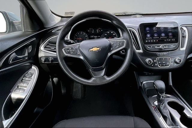 Used 2024 Chevrolet Malibu LT FWD image 8
