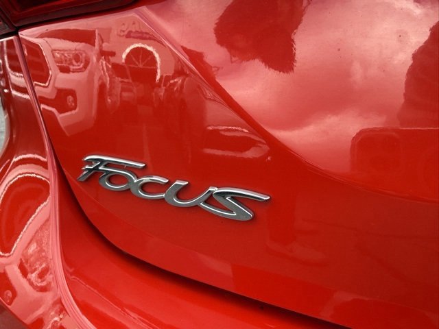 Used 2013 Ford Focus SE w/ Super Fuel Economy (SFE) Pkg image 10