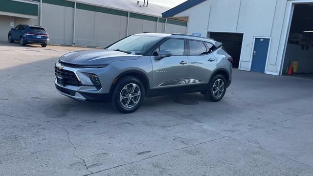 Used 2023 Chevrolet Blazer LT w/ Convenience Package AWD/4WD image 4