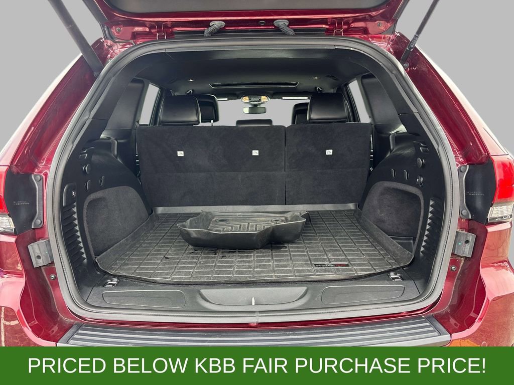 Used 2020 Jeep Grand Cherokee Altitude AWD/4WD image 12