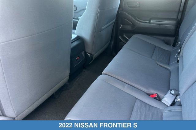 Used 2022 Nissan Frontier S w/ Technology Package RWD image 13