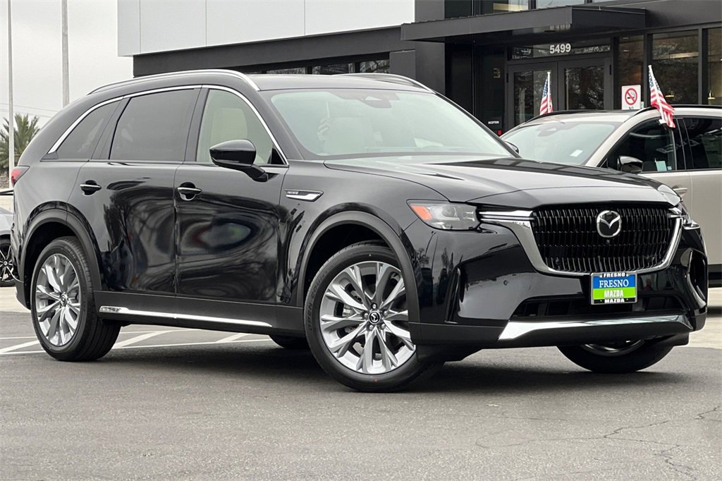 New 2026 MAZDA CX-90 3.3 Turbo w/ Premium Plus Pkg image 3